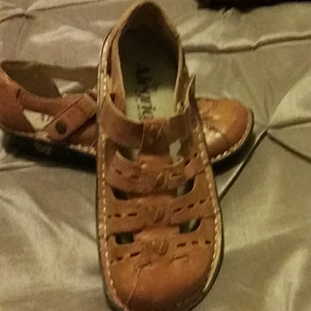 Alegria sandals